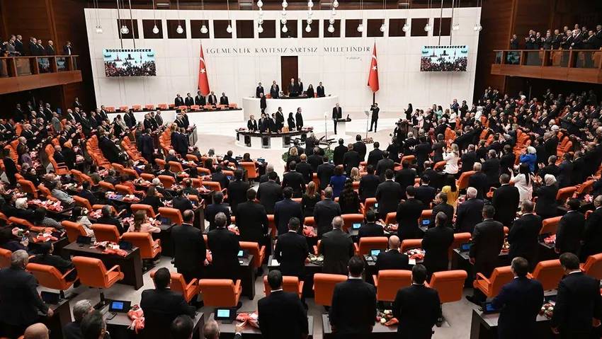 TBMM Genel Kurulu’nda “jın jiyan azadi” sloganı tartışması